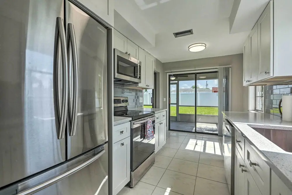 Beautiful Cape Coral Home Near Dining & Shops