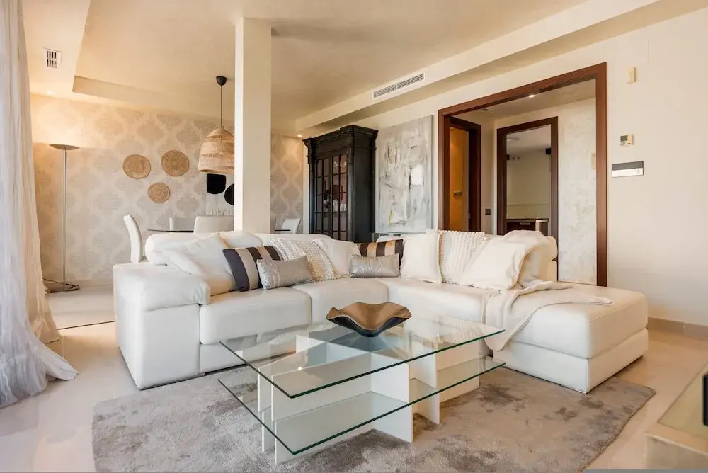 Stylish Apartment With Pool in Marbella - Ref M51