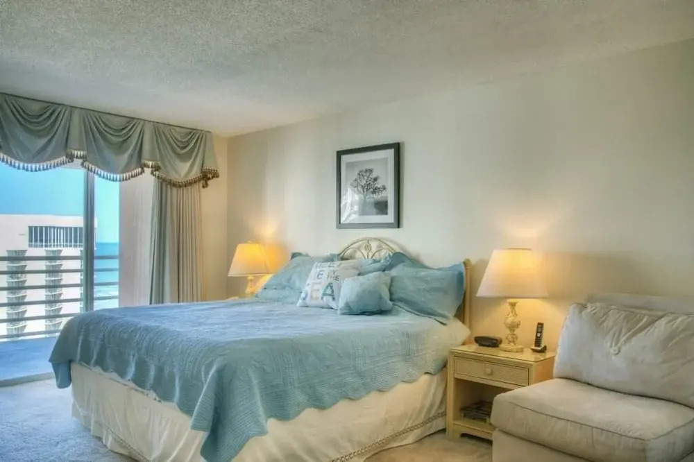 Comfortable/spacious Villa at Kingston Plantation