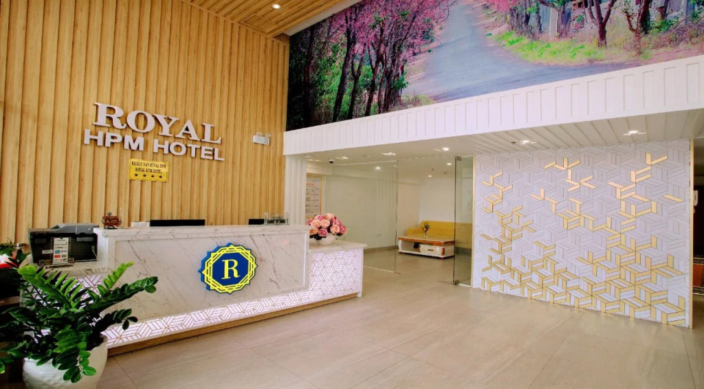 Royal HPM Hotel