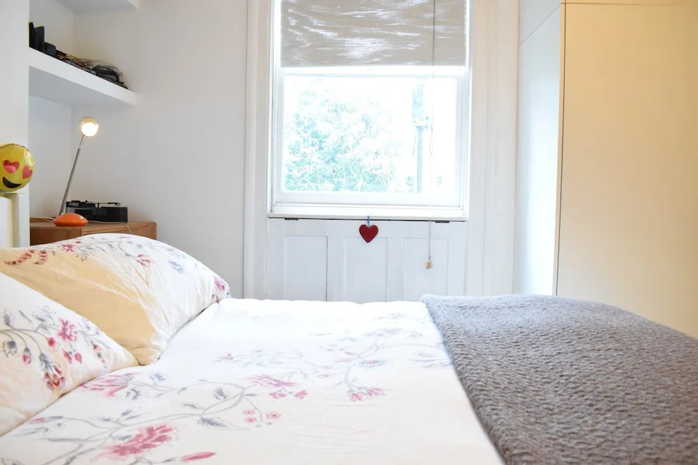 1 Bedroom Home With Garden Near Dalston