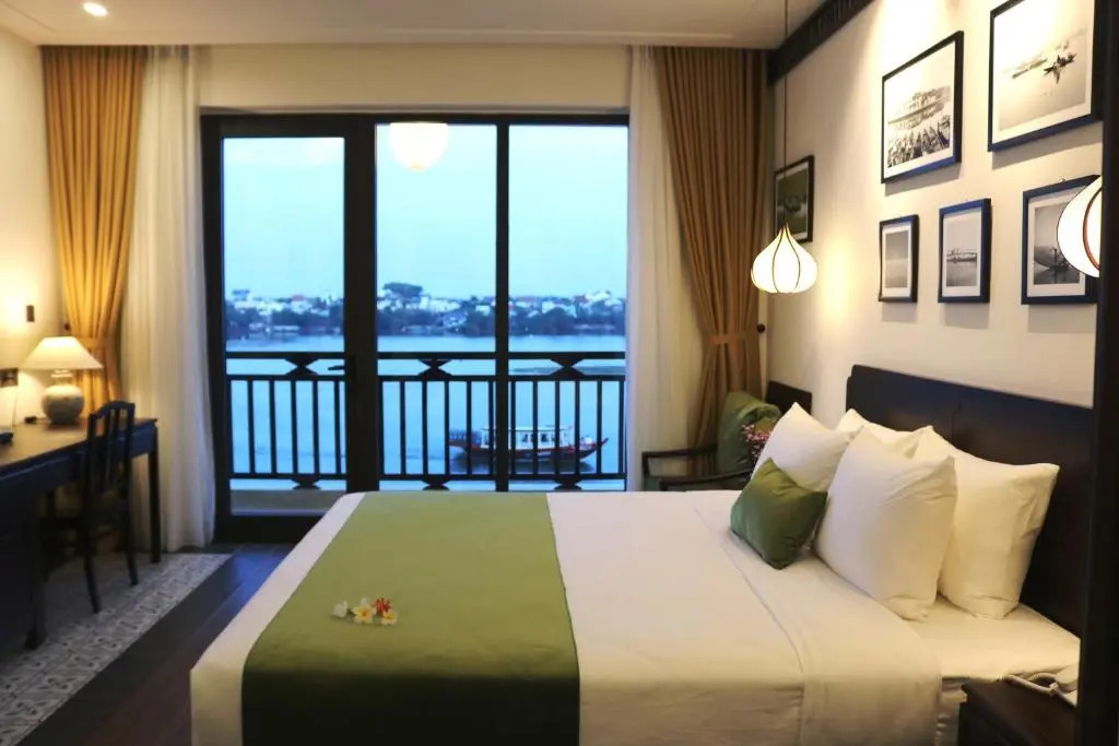 Roxana River Villa
