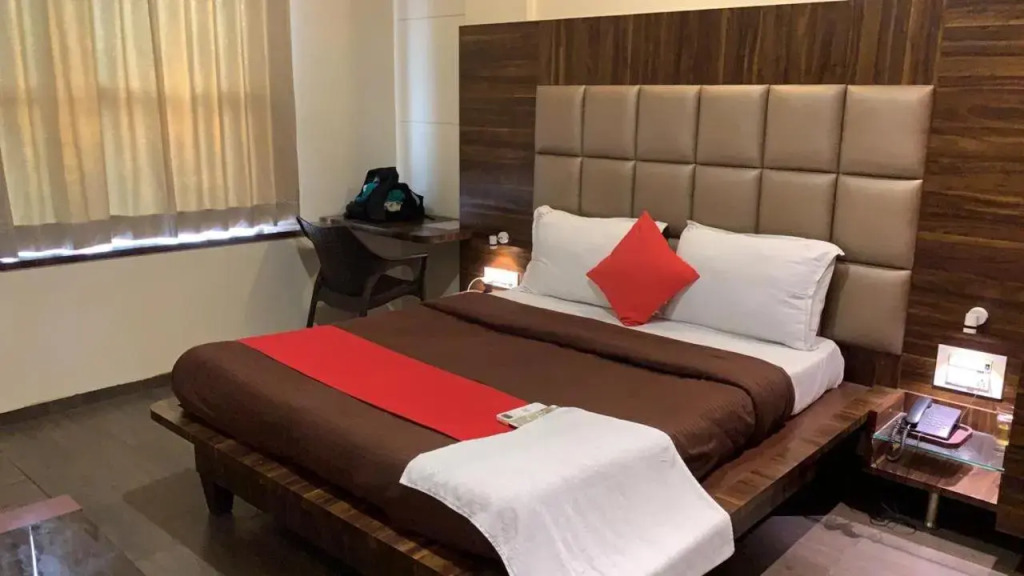 Hotel Lotus Residency
