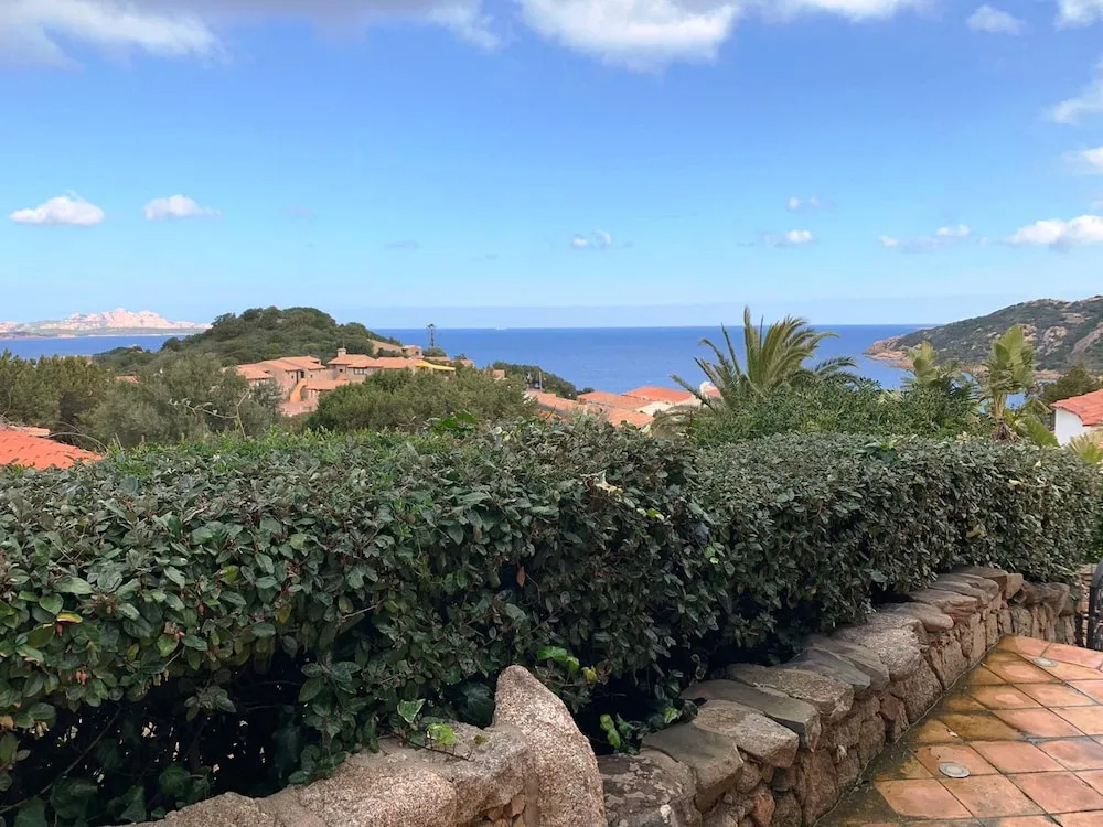Apartment for 4 People Baia Sardinia Just 250 Meters From the Sea