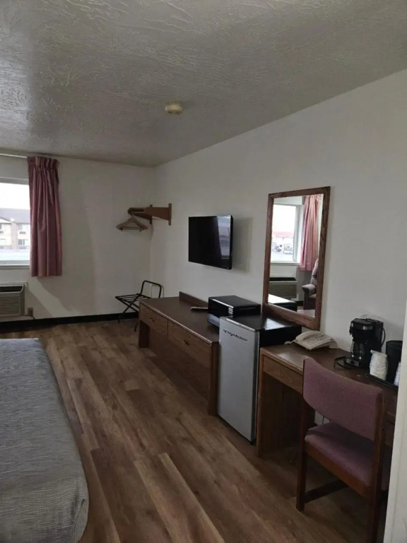 Super 8 Motel - Beaver