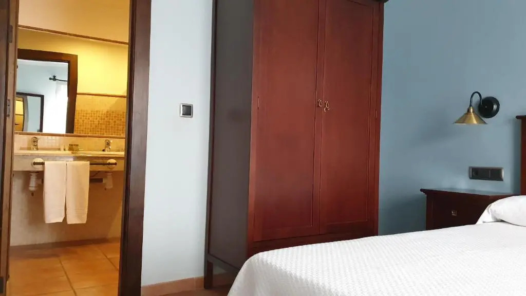 Hotel Tharsis