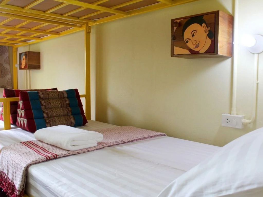 Хостел Baan Bovorn Khaosan