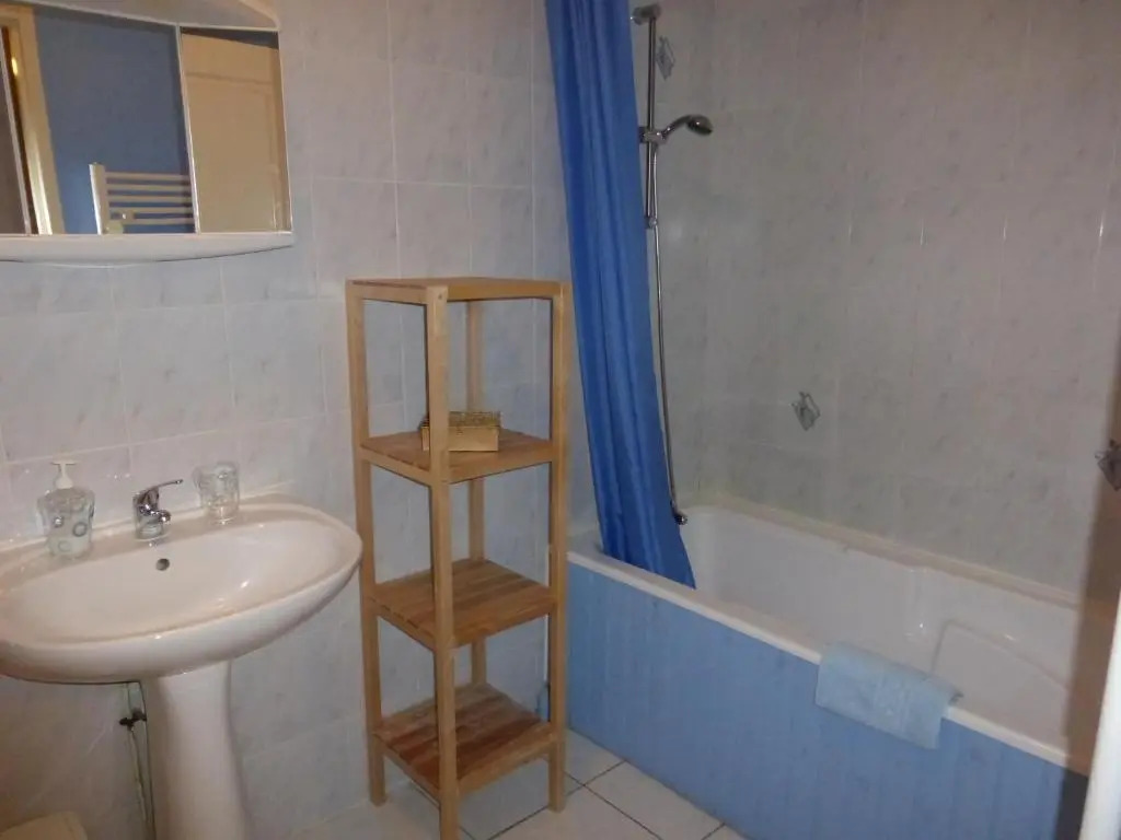 LHirondelle Chambres dHotes