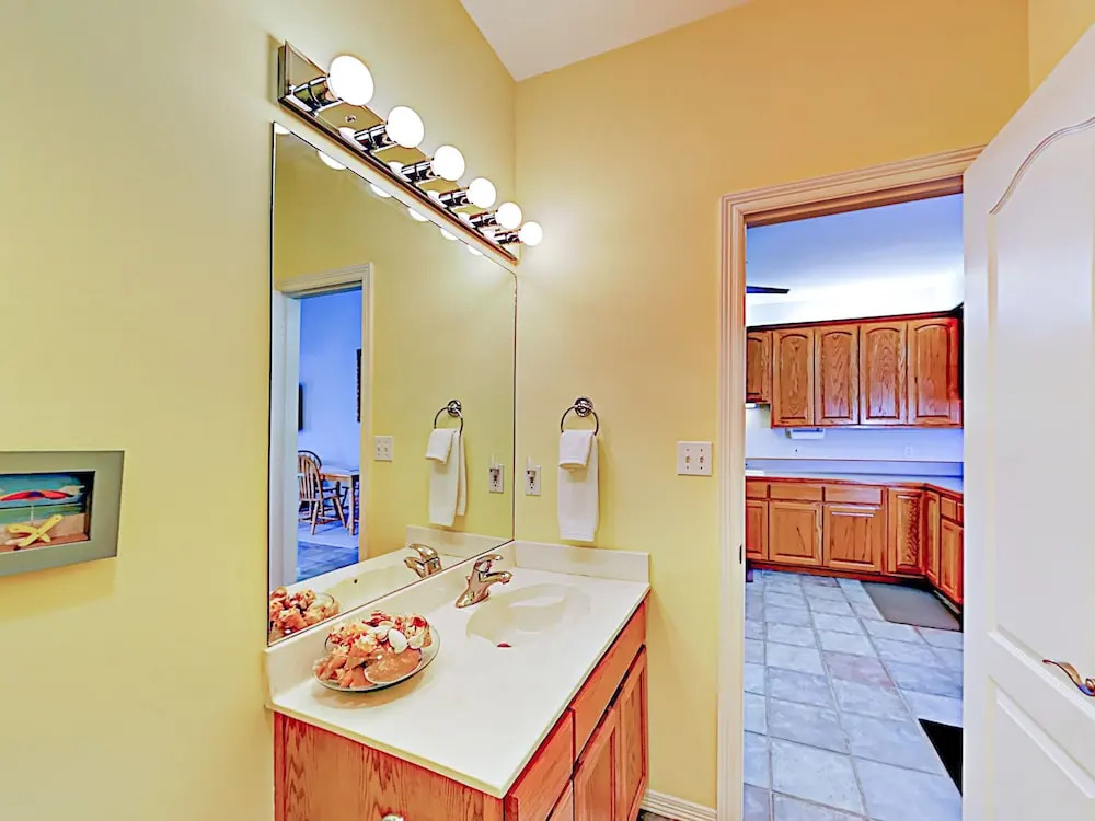 E Acapulco Unit #A - 3 Br Townhouse