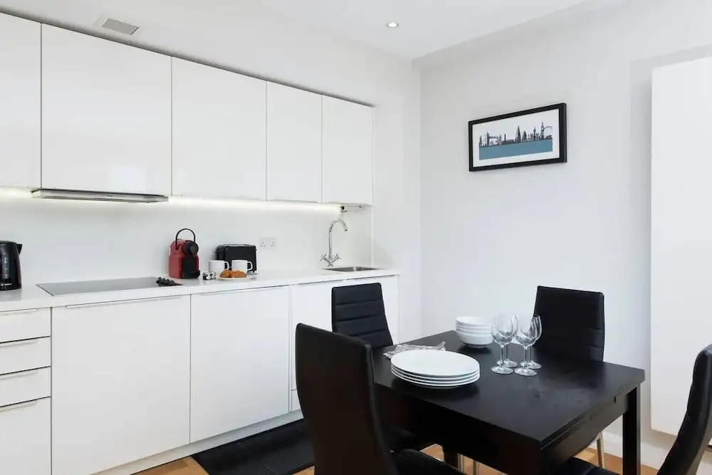 Sleek 1 Bedroom in the Heart of Central London