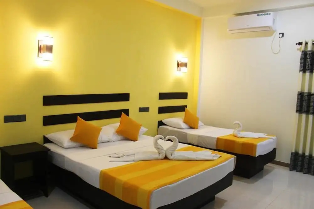 AMRON RESORT SIGIRIYA
