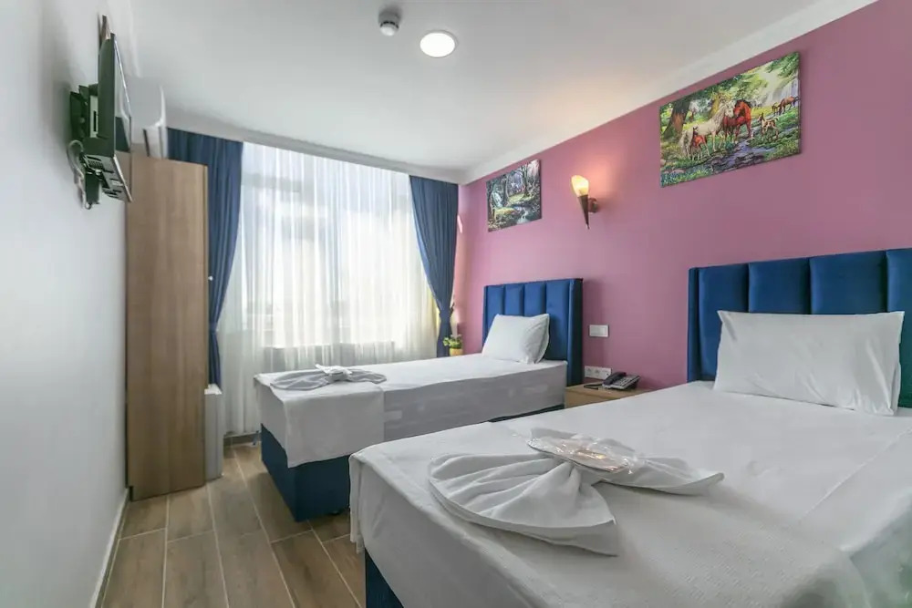 Mihiran HOTEL