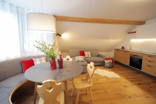 Apartments and Rooms Kaja