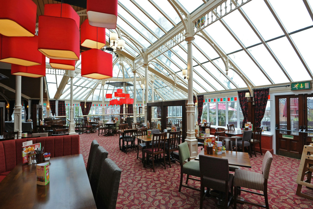 Premier Inn Stockport Central