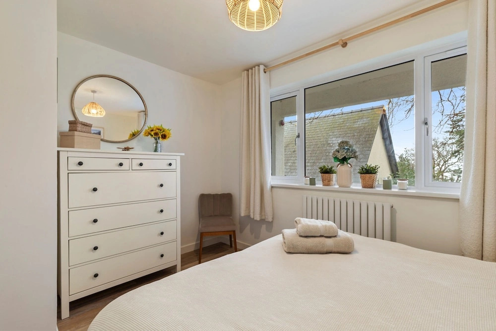 3 Monkstone Court - Close to Village and Beach