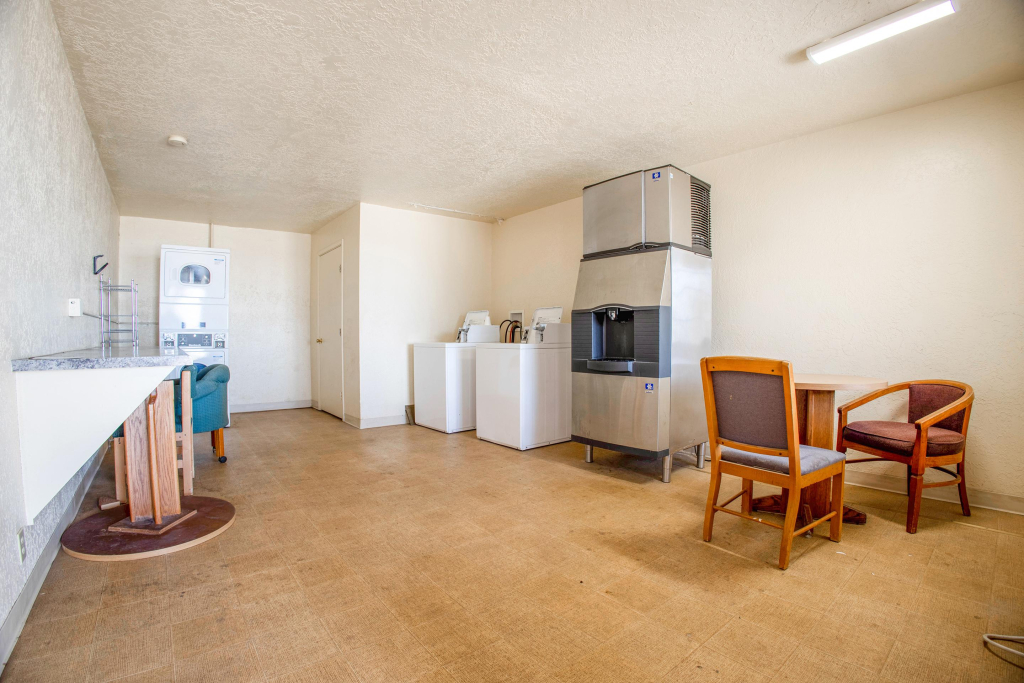 Holiday Motel Lordsburg I-10