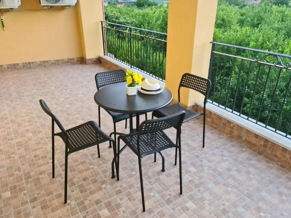 Room-b&b Villa Chiara Trappitello-taormi