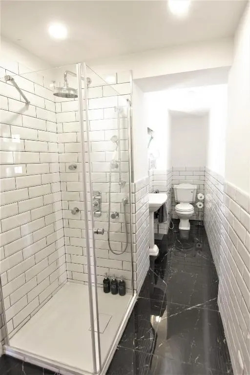 AN Deluxe Suites