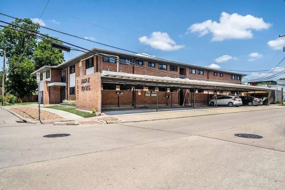 Spacious Apt Home 6 Min From Medical Center!