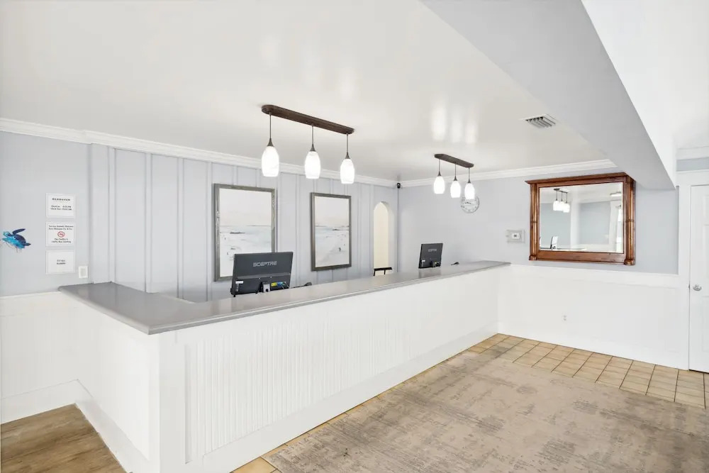 Seahaven Beach Hotel