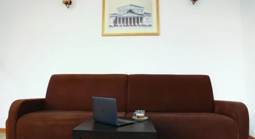 Bliss Residence - Parliament