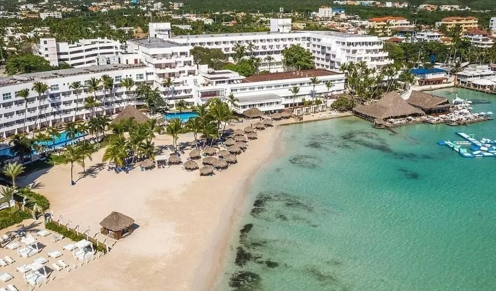 The paradis of hamaca resort