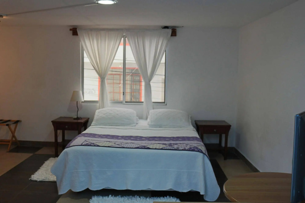 Red Mangrove Divers Lodge Santa Cruz