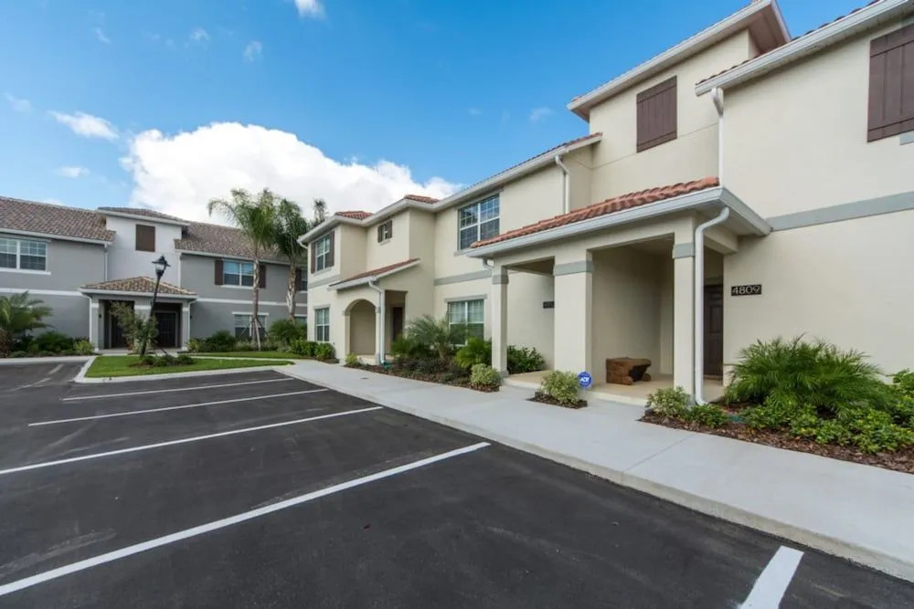 Storey Lake 4809