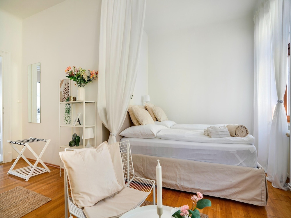 Arcadio - Design Apartments