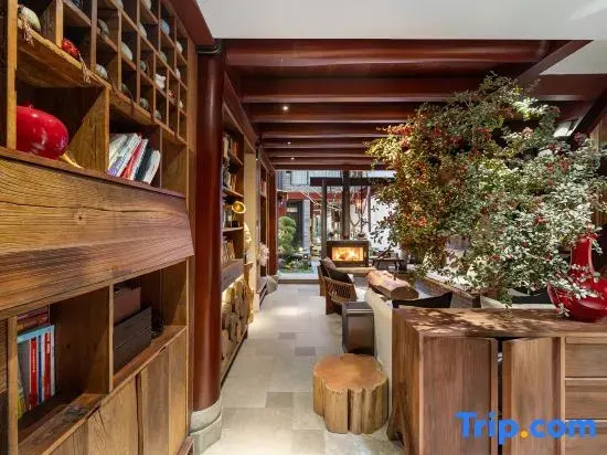 Wawan | Fireplace Garden · Bed and Breakfast in a Fireplace Garden