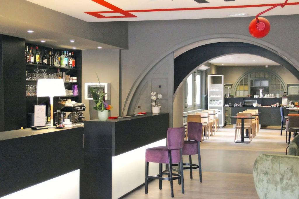 Hotel Thonon Centre Le Comte Rouge
