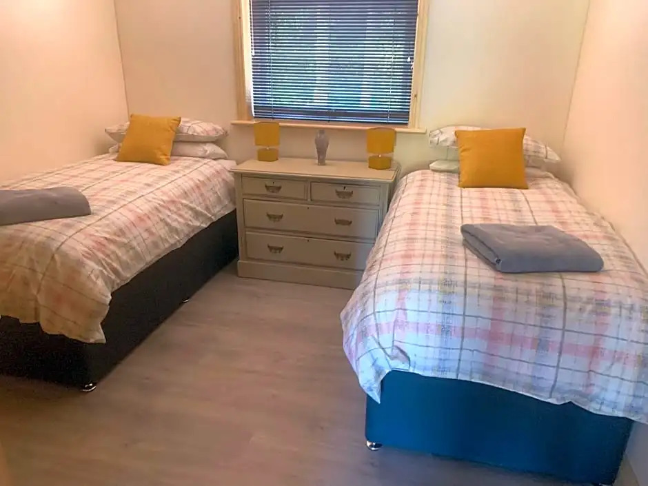 Woodburn Lodges