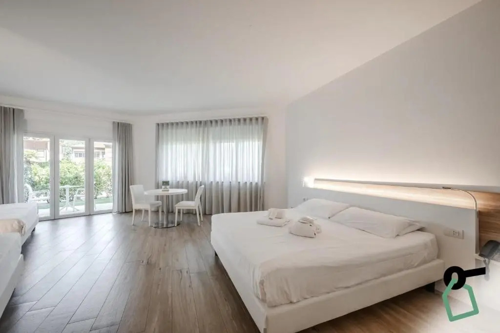 HOTIDAY Room Collection - Tirrenia