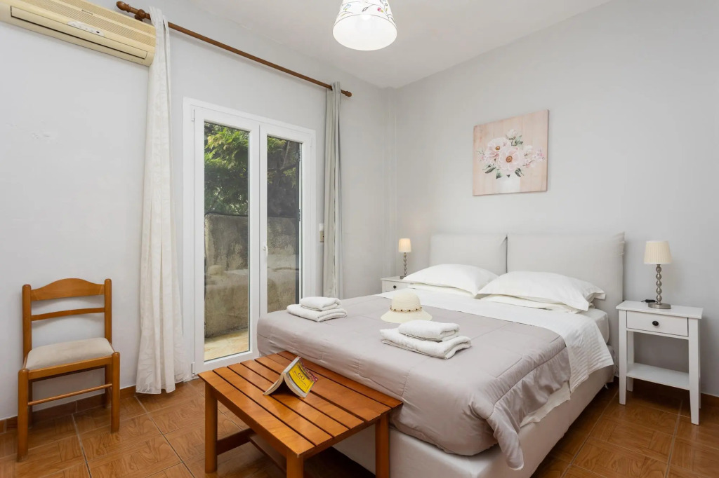 Michalis Large Private Pool Walk to Beach Sea Views A C Wifi Car Not Required Eco-friendly - 1828