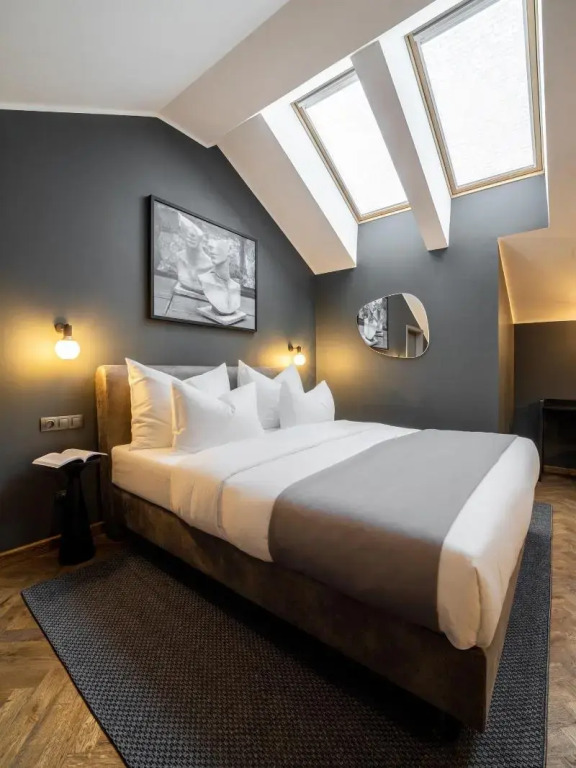 The Viaduct - Suites & More