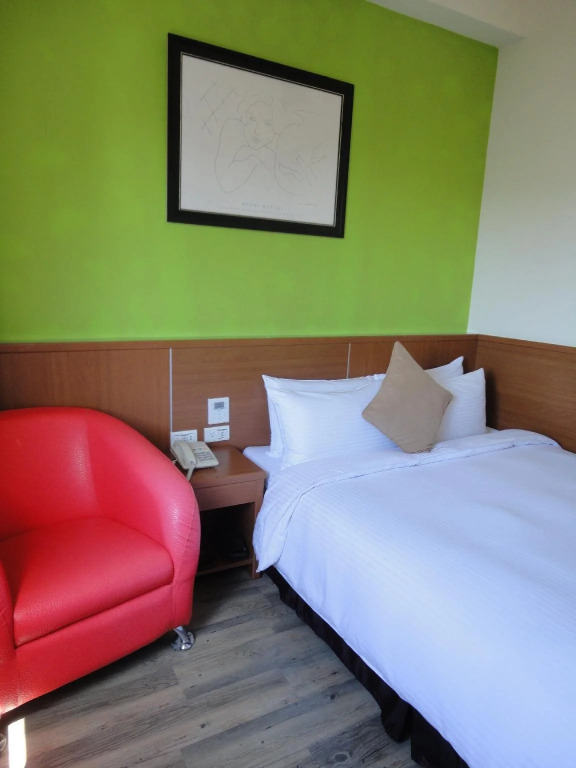 Royal Hotel
