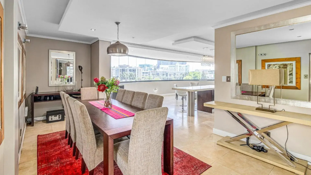 Luxury Penthouse In The Heart Of Sandton