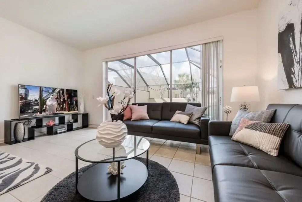 SVV 031 - Windsor Grande 3 Bed Townhome