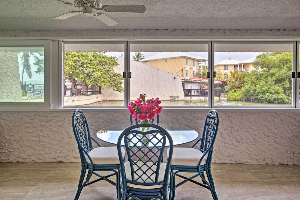 Beachfront St Croix Condo w/ Pool + Lanai!