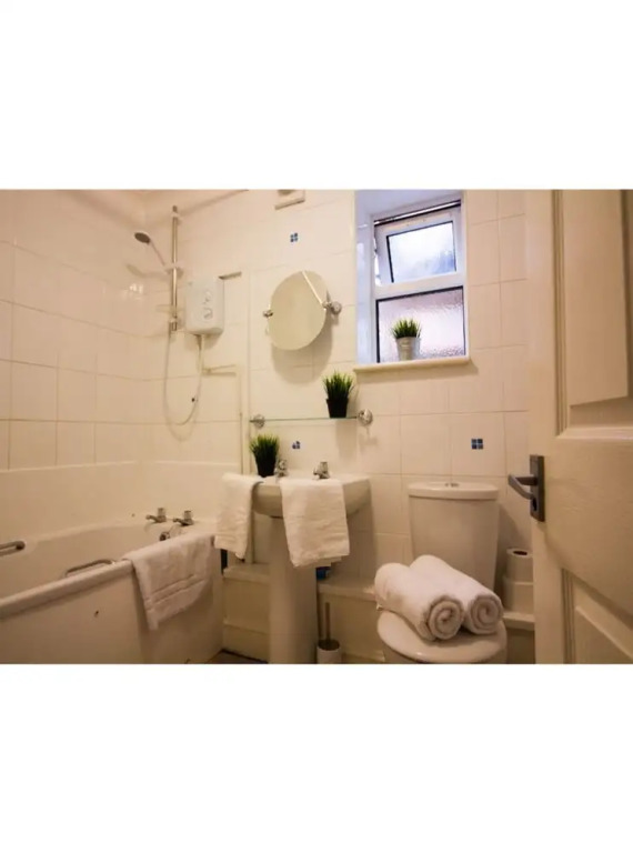 Wilton House Apartments