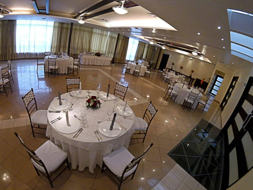 Embassy Quito Hotel