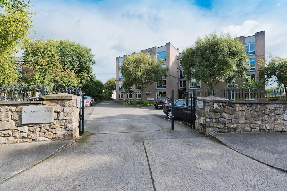 Sweet Inn - St. James Court