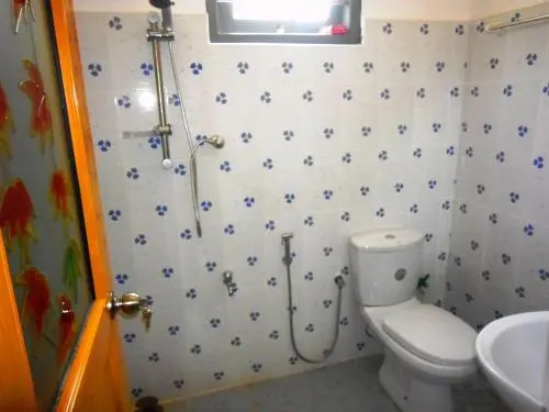 Dhanushka Guest House