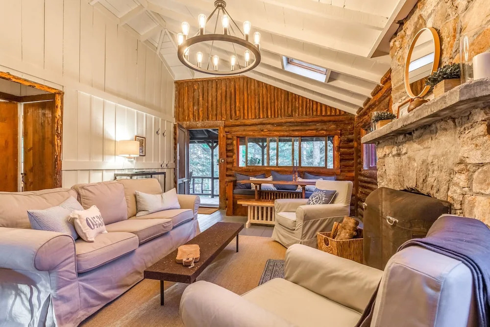 Mavooshen Retreat at Sprucewold by RedAwning