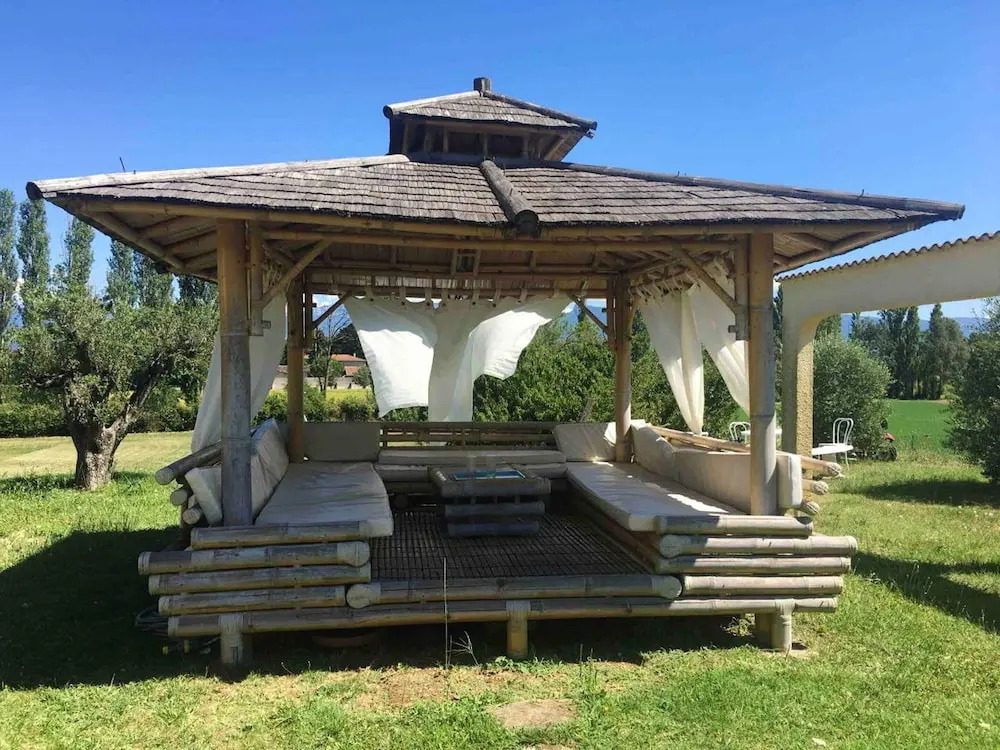 Villa With one Bedroom in Alixan, With Wonderful Mountain View, Private Pool, Enclosed Garden