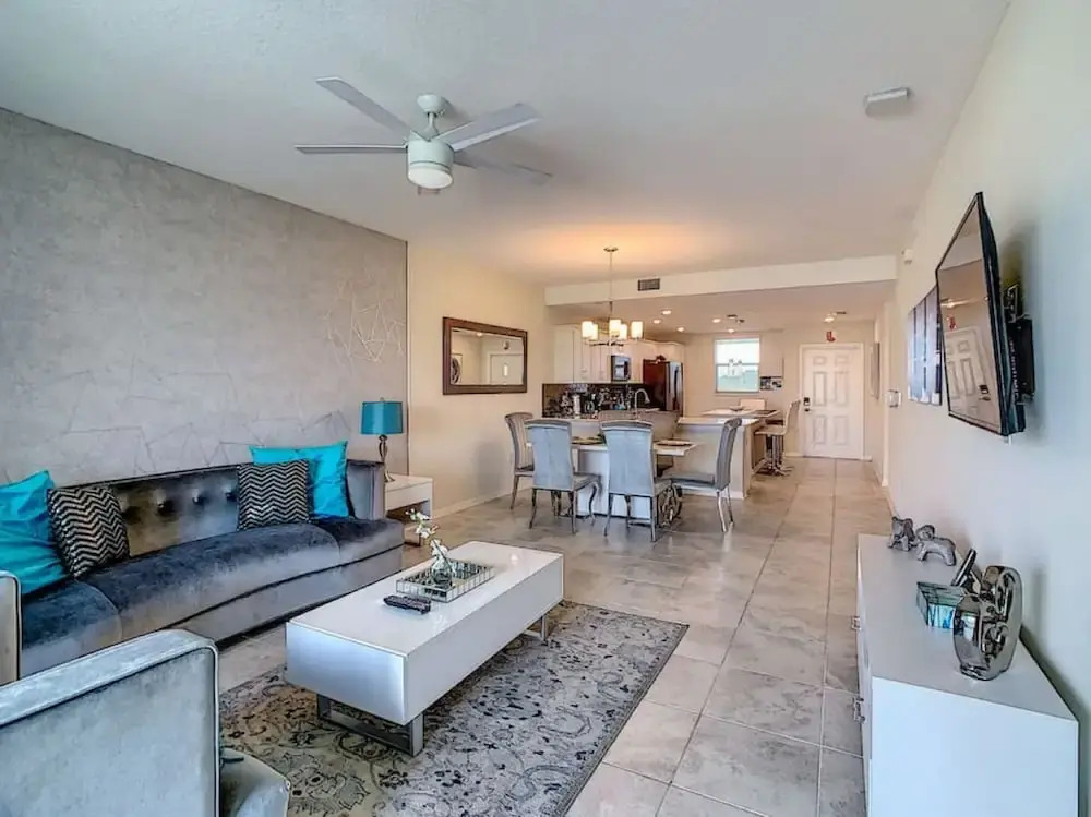 205 Luxury Condo Storey Lake Disney