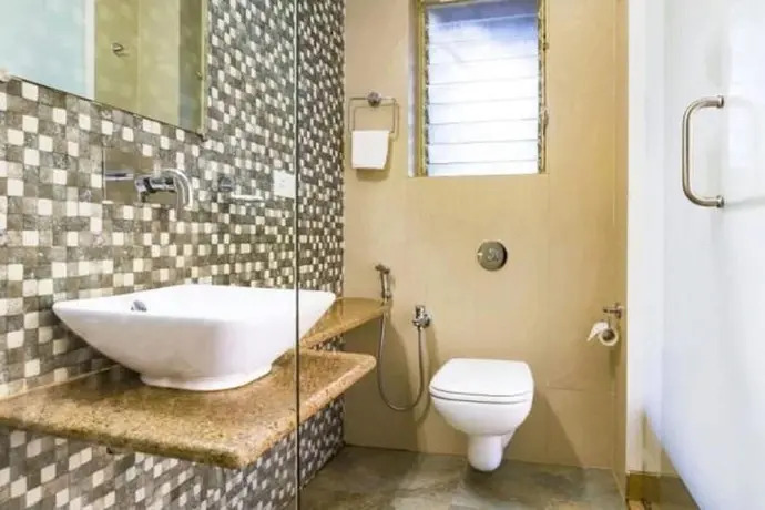 Hong Kong Plaza Service Apartment