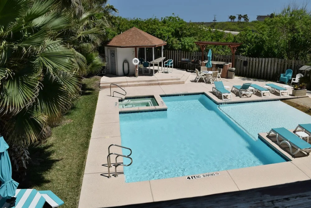 123 Sea Breeze - One Bedroom Condo