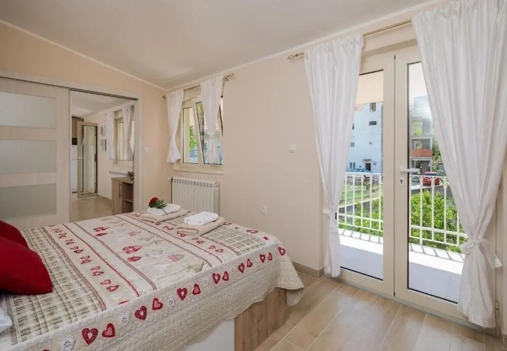 Apartment Dora