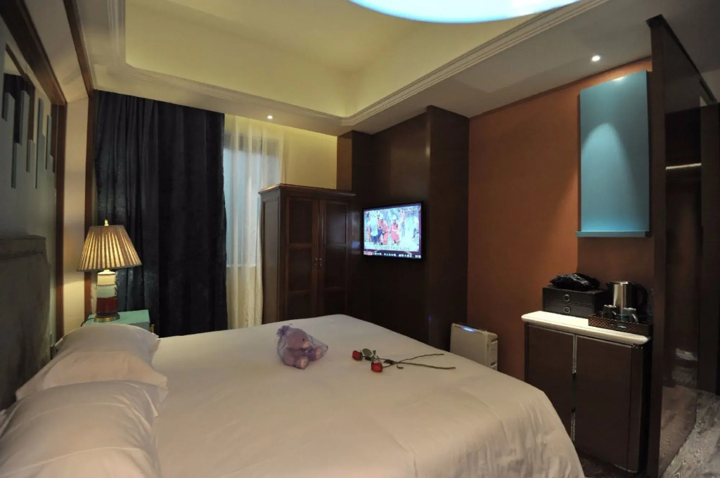 WISDOM Boutique Hotel